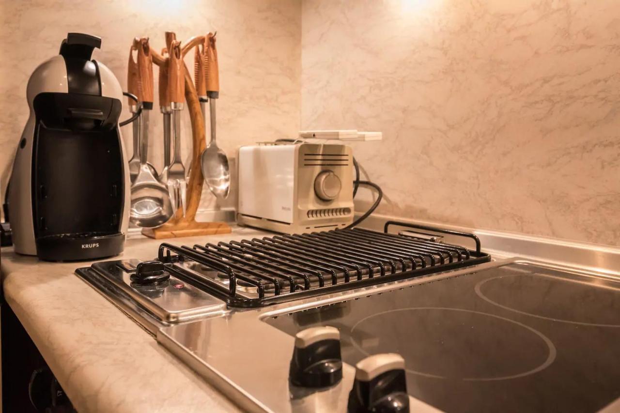 Charming, Fully-Furnished, 2-Bedroom Apartment バンスコ エクステリア 写真